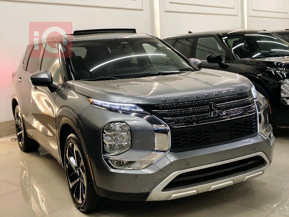 ميتسوبيشي اوتلاندر